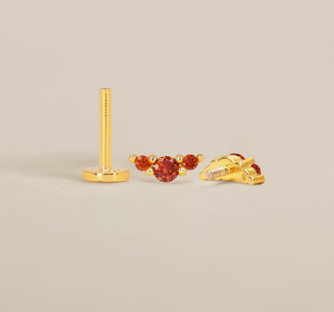 Garnet Climber Flat Back Labret