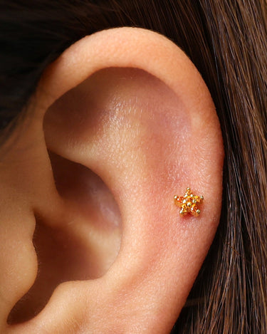 Garnet 5 Petal Flower Flat Back Labret 