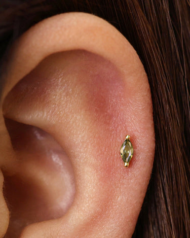 Peridot Marquise Flat Back Labret 