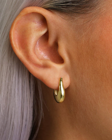 Tapered Statement Hoops 